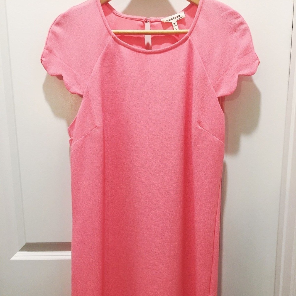 Monteau Los Angeles Hot Pink Scalloped  Dress